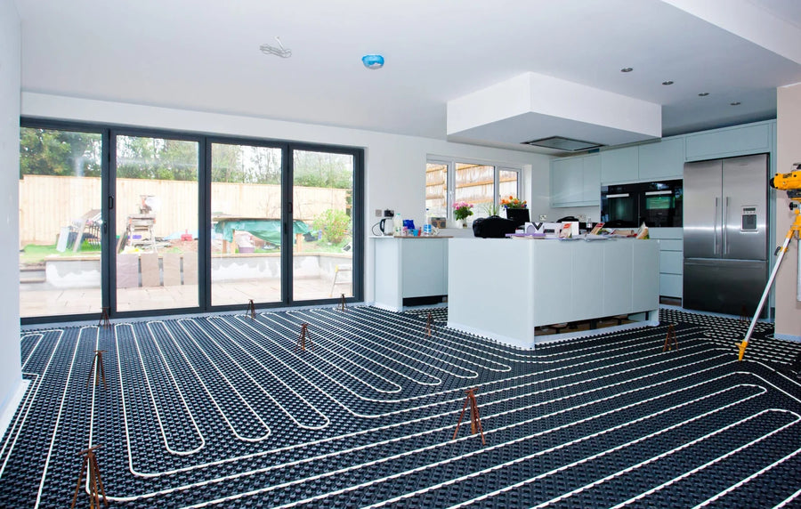 Water underfloor heating manifold