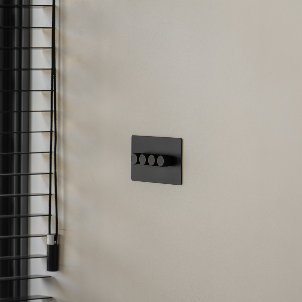 0-10V dimmer - Black 1/2/3/4 Gang