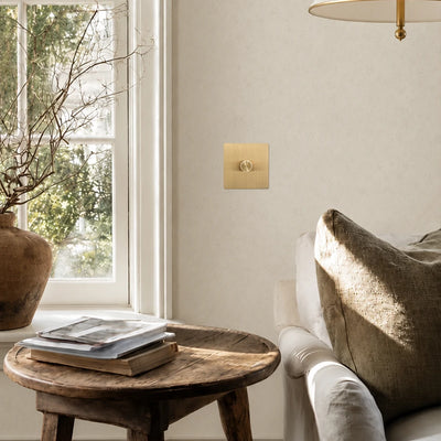 0-10V dimmer - Solid Brushed Brass 1-4 Gang