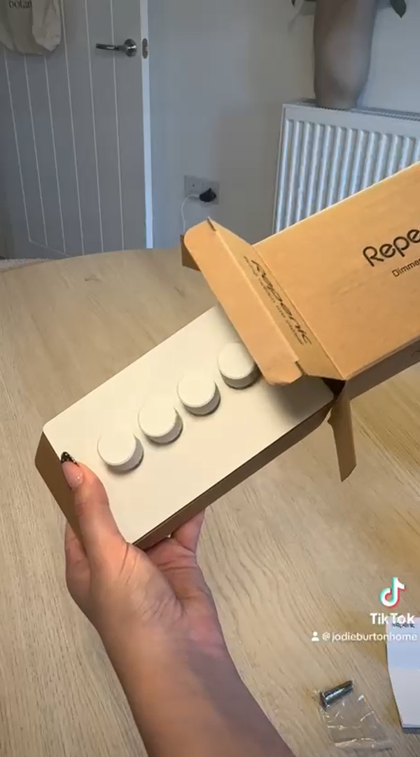 Dimmer switch - White