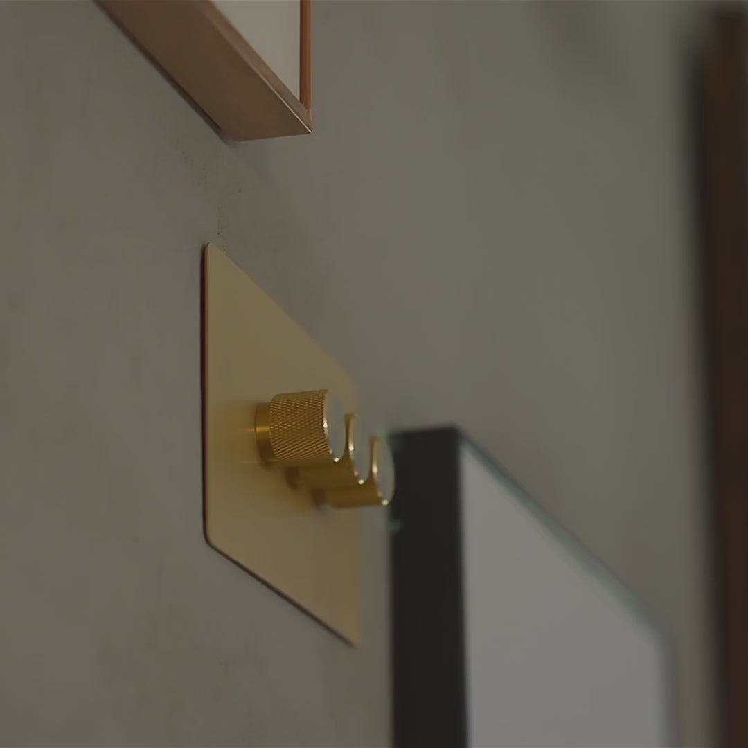 Intermediate_switch_3_Gang_Brass(brass 3 gang Intermediate led dimmer)