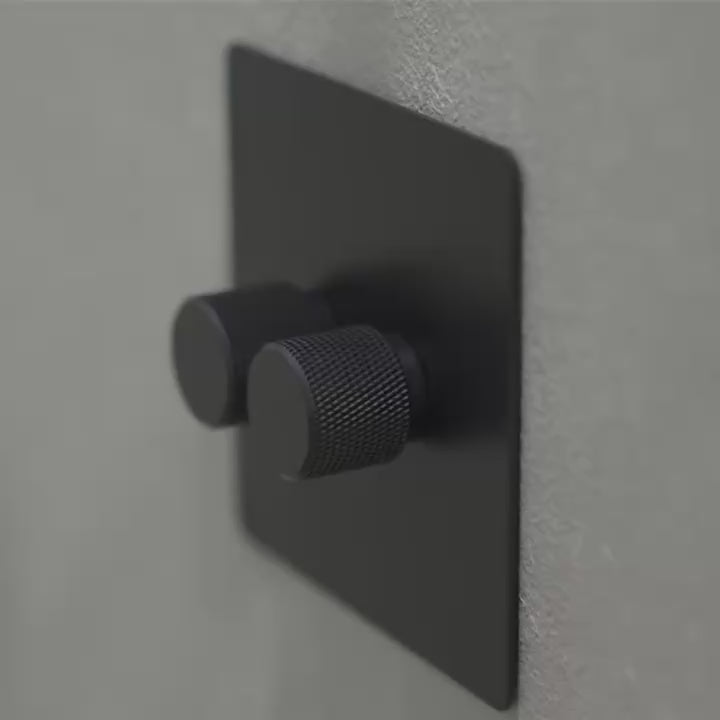Multiway dimmer - Matt Black 1-4 Gang