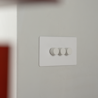 Intermediate_switch_3_Gang_White